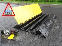 供應(yīng)地面護(hù)線(xiàn)橋 - 道路減速設(shè)備 - 交通安全設(shè)施 - 安全、防護(hù) - 供應(yīng) - 切它網(wǎng)(QieTa.com)